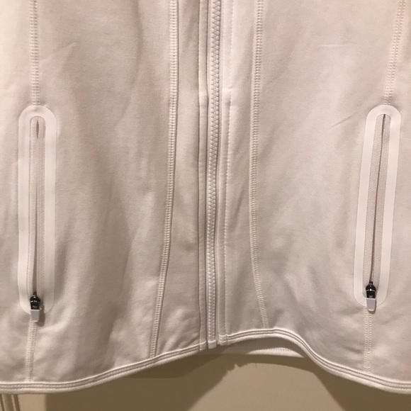 NWOT Fabletics Jojo Vest - Picture 6 of 9